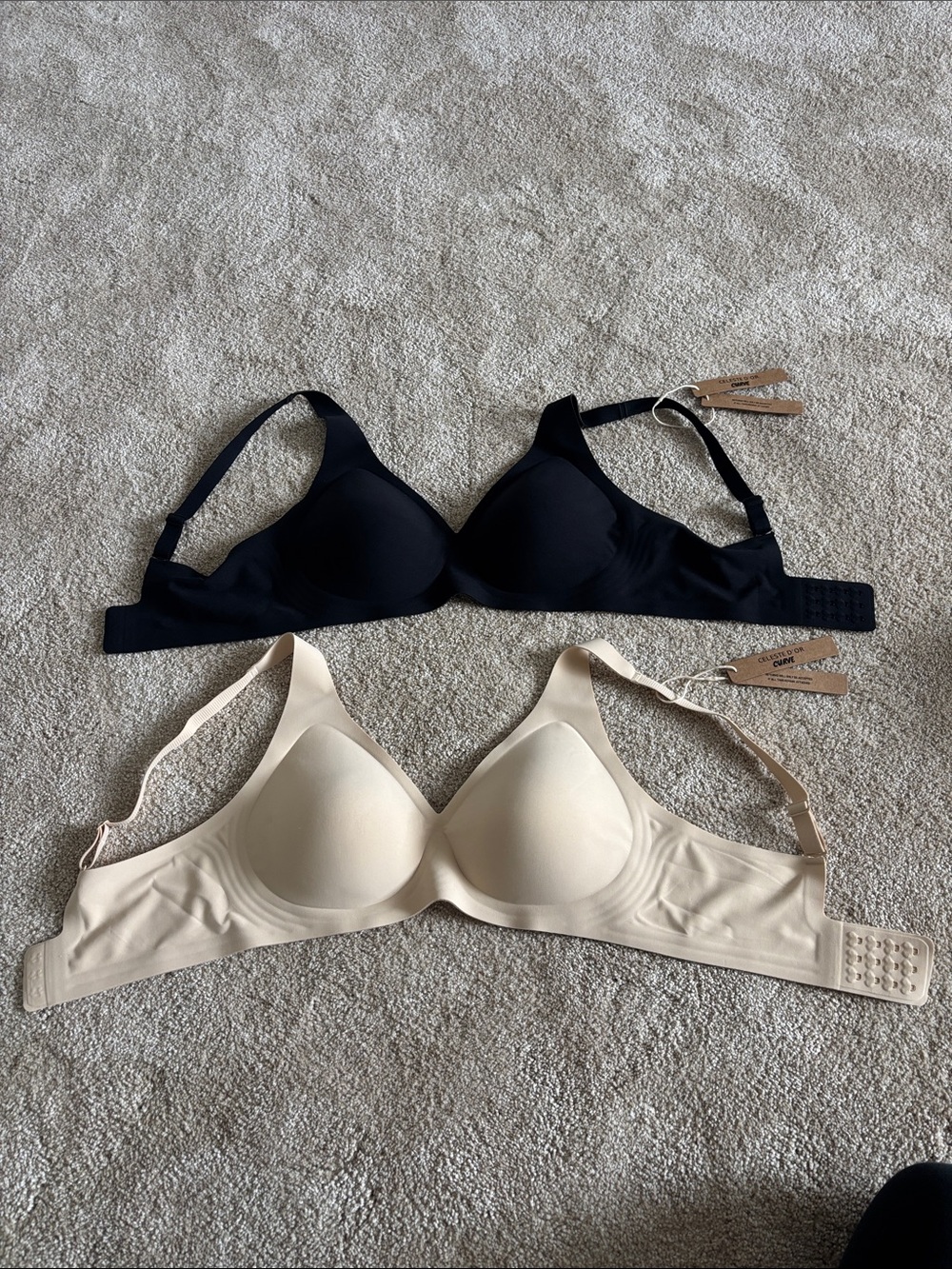 Celeste Seamless Light Support Bras in Black & Nude